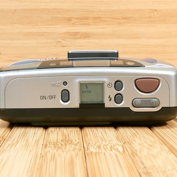 Vintage NIKON Nuvis 60 Point and Shot APS Film Camera - Picture 5 of 8